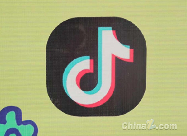 抖音2 (图片版权所属:站长之家) 抖音2
